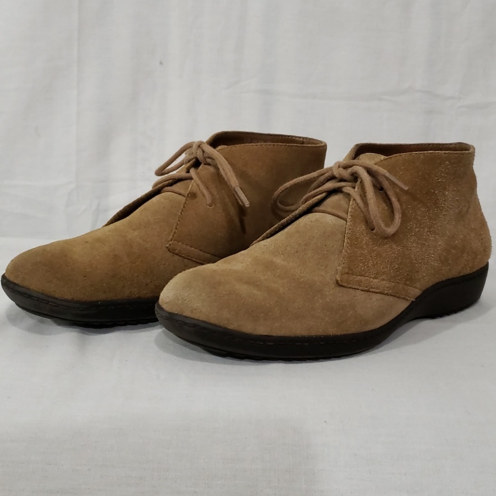 Aerosoles suede leather ankle booties